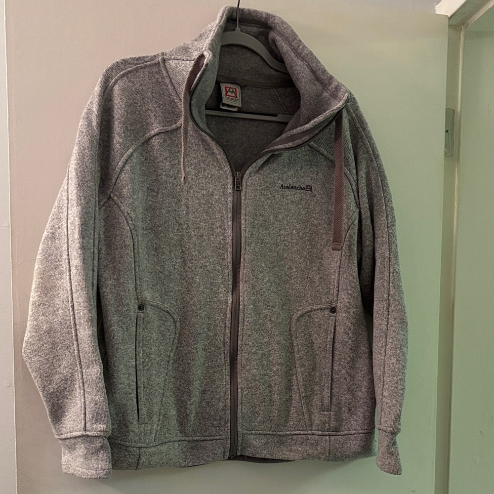 Avalanche XL Heather Gray Zip-Up Fleece